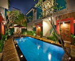 The Green Zhurga Suites